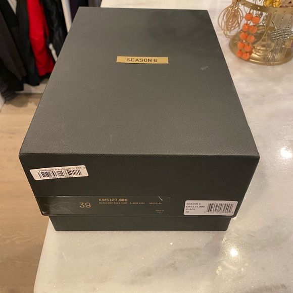 Yeezy season 6 black shoes - Picture 5 of 5